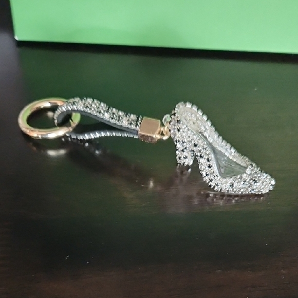 Sparkling Rhinestone High Heel Keychain - Picture 1 of 3